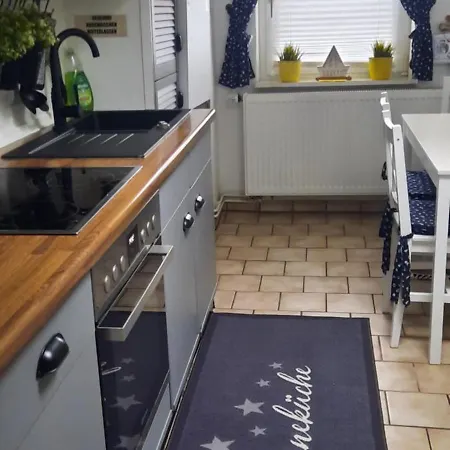 Holiday home Grietjes Huus Krummhoern